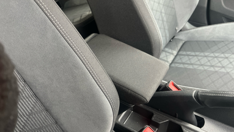 Volkswagen Taigo 1.0 TSI 110 R-Line 5dr Petrol Hatchback